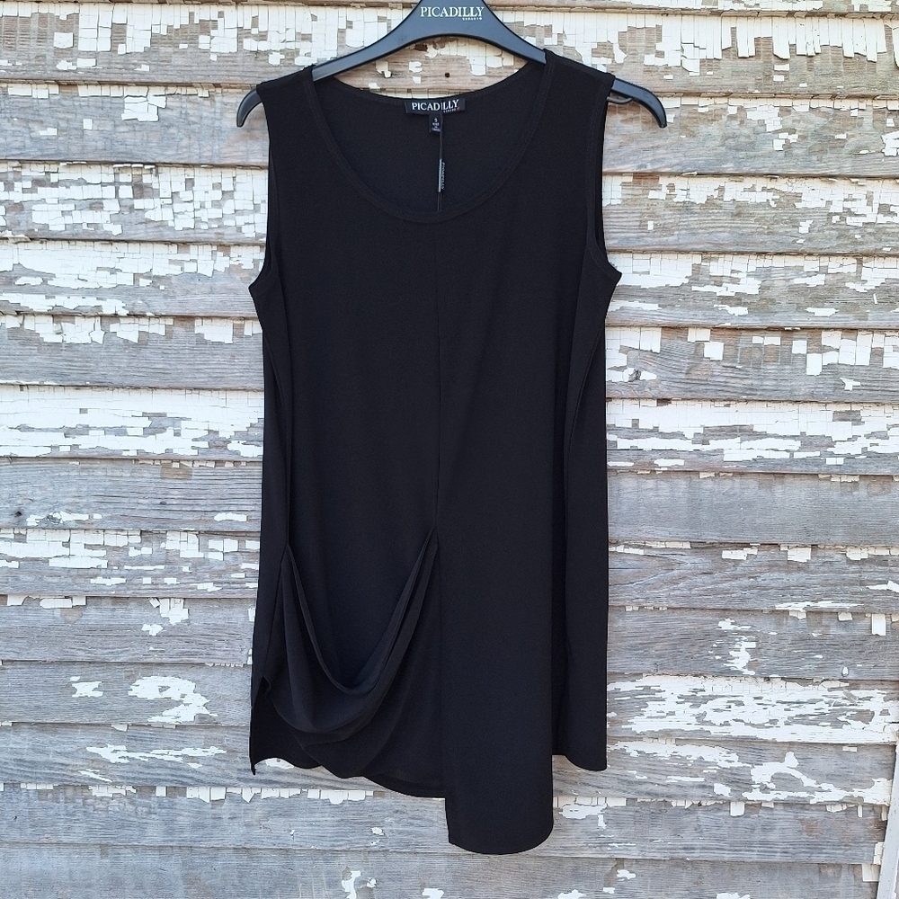 🌟 Picadilly Canada tank top size small NWT
